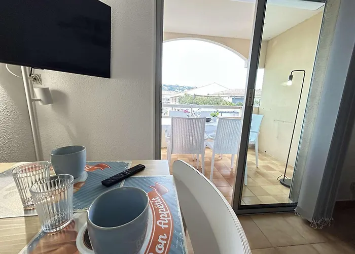 Sm 1363 Maxime - 4 Couchages Sainte-Maxime